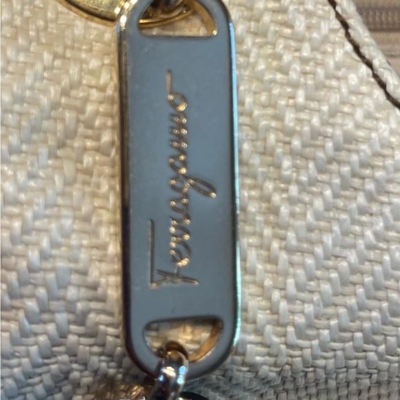 Salvatore Ferragamo Shoulder Bag - Picture 11 of 15